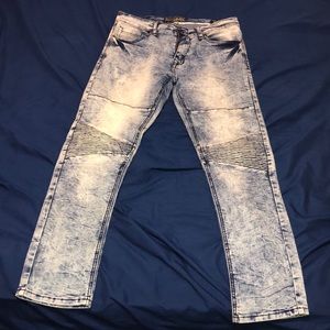 Trendy Blue Jeans